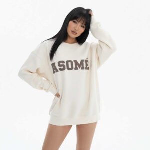 Cream oversized sweatshirt for women with relaxed fit and cozy soft fabric